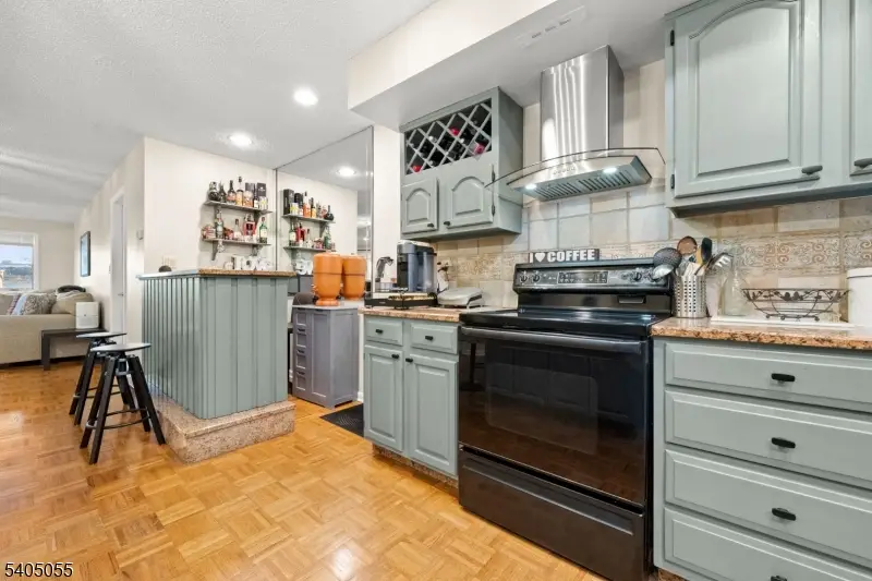 41-51 Wilson Ave, Newark, NJ 07105 - Image #3