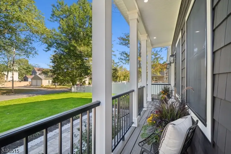 16 Terrace Rd, New Providence, NJ 07974 - Image #2