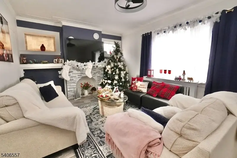 99 Grafton Ave, Newark, NJ 07104 - Image #3