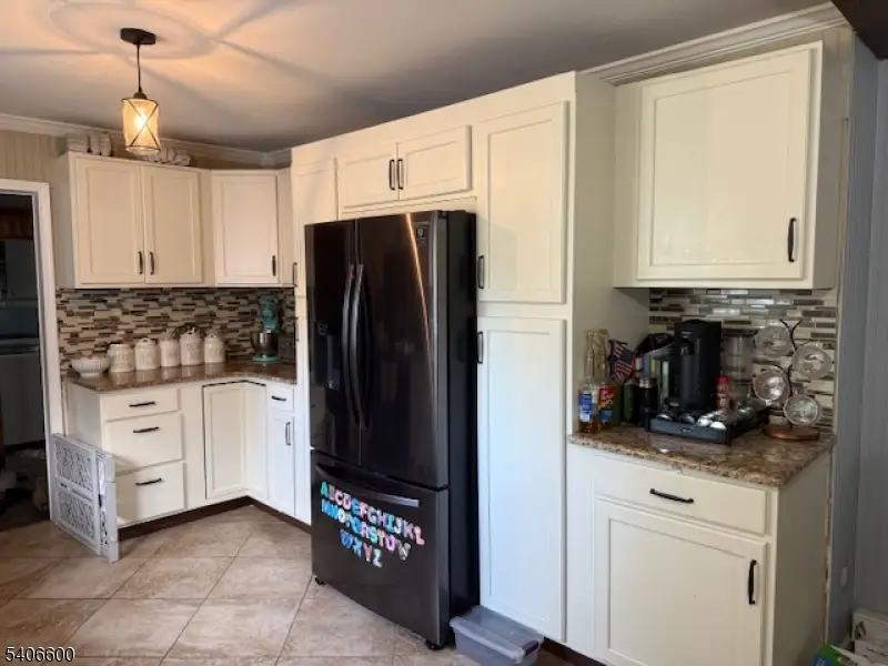 6 Vail Rd, Blairstown, NJ 07825 - Image #2