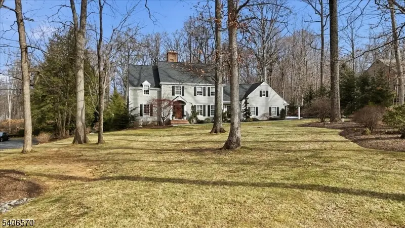 122 Old Stirling Rd, Warren, NJ 07059 - Image #2