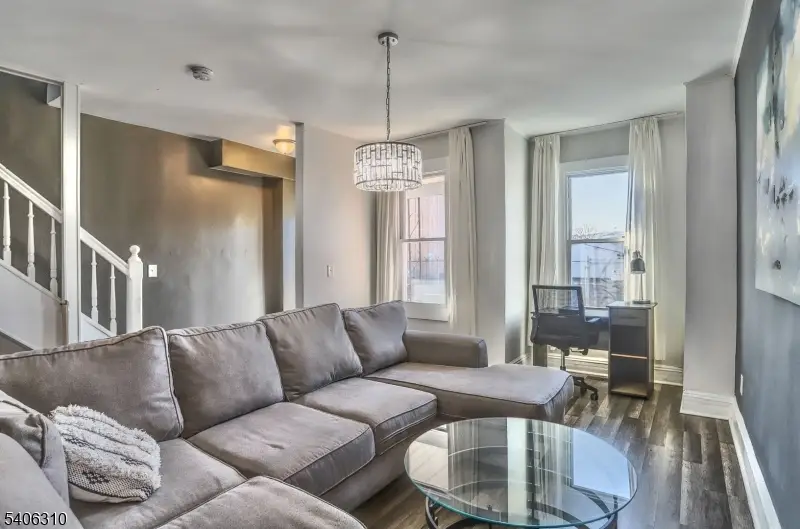 626-628 William St, East Orange, NJ 07017 - Image #3