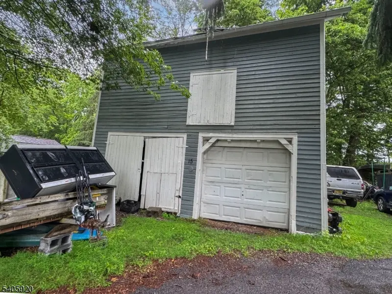 15 Fisk St, Belvidere, NJ 07823 - Image #3