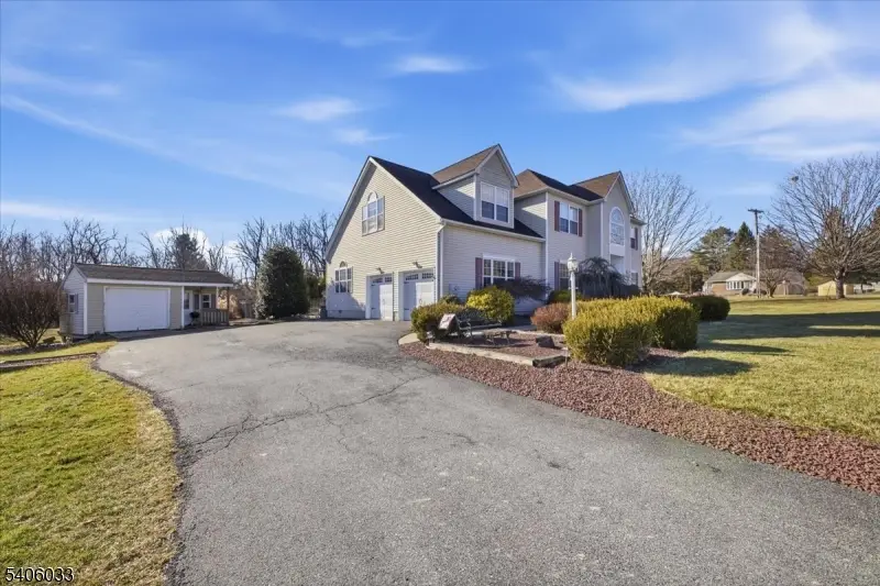 2 Old Canal Rd, Brass Castle, NJ 07882 - Image #3