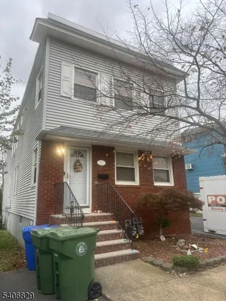 21 Main St, Linden City, NJ 07036