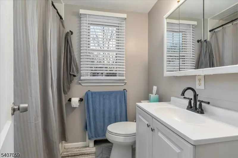 445 Morris Ave #4C, Springfield, NJ 07081 - Image #2