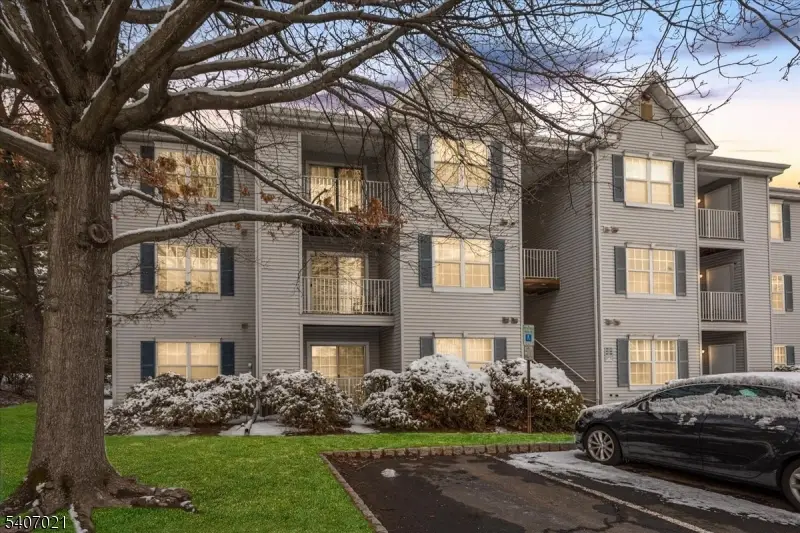 309 Stratford Pl, Martinsville, NJ 08805 - #1