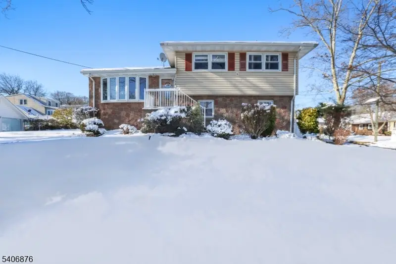 196 Russell Ave, Rahway, NJ 07065 - Image #1