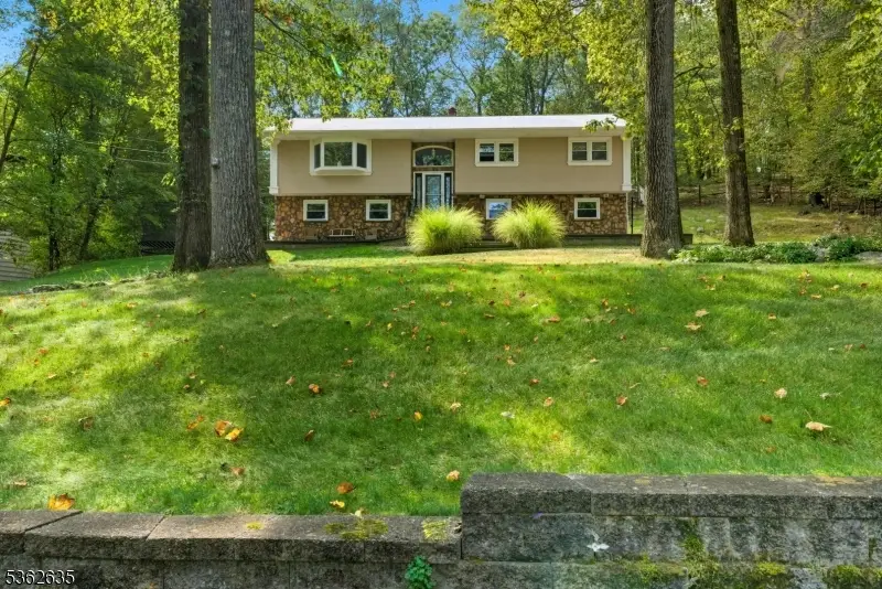 11 Glenbourne Dr, Boonton Township, NJ 07005 - Image #3