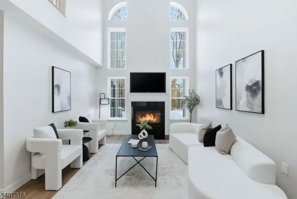 71 Washington Ct, Montville Twp., NJ 07082