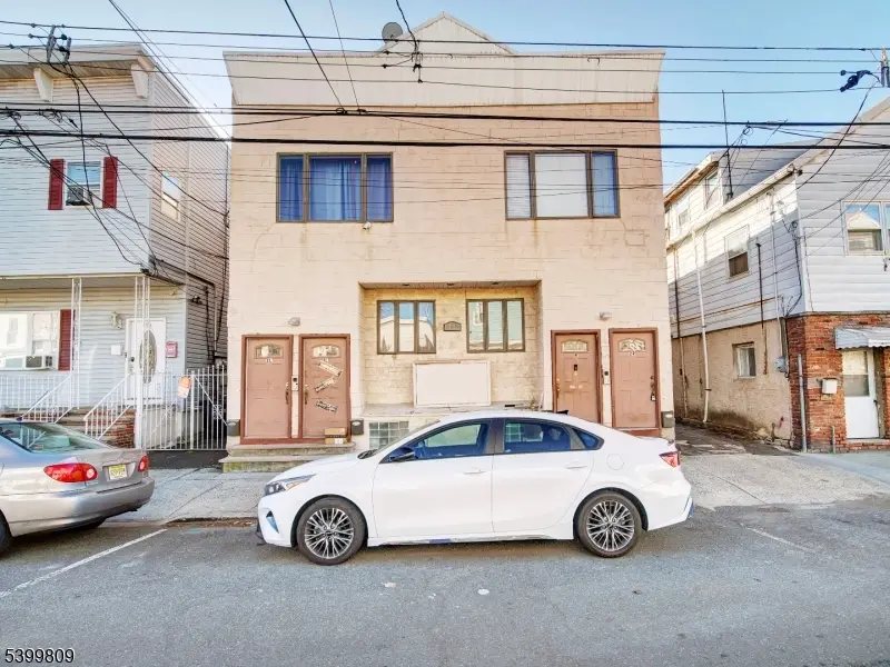32 W 19th St, Bayonne, NJ 07002 - Image #2