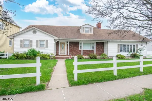 84 Locust Ave, Wallington Boro, NJ 07057