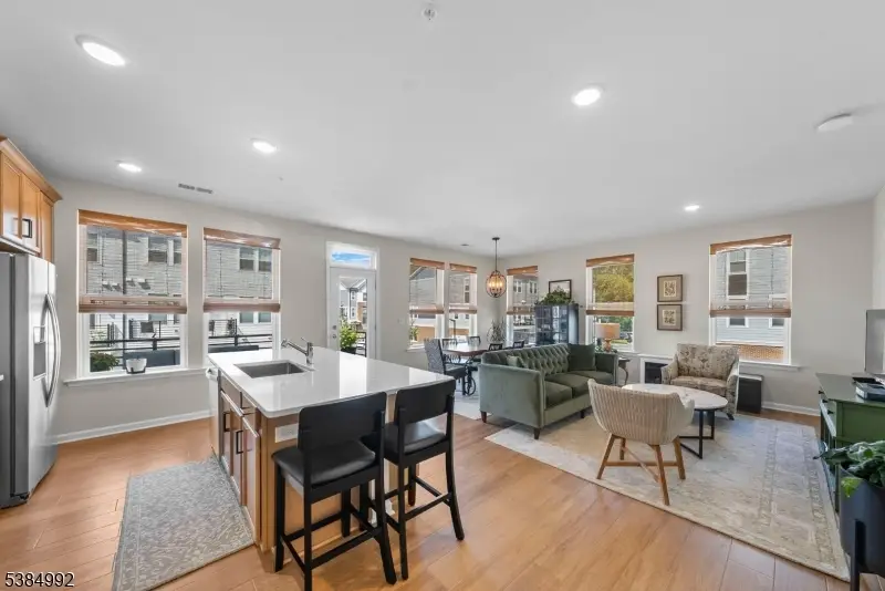 4 Sadie Cir #4205, Union, NJ 07083 - Image #1