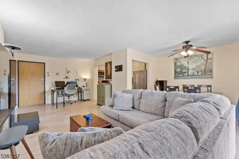 10 N Wood Ave #406, Linden, NJ 07036 - Image #2