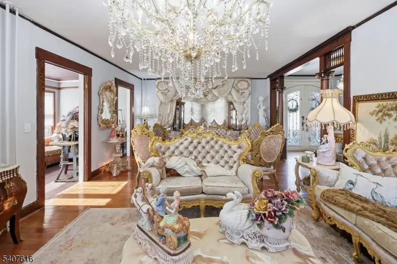 871 Colonia Rd, Elizabeth, NJ 07208 - Image #2