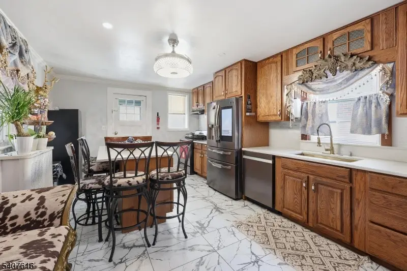 871 Colonia Rd, Elizabeth, NJ 07208 - #3