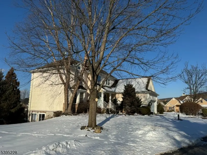 13 Witherwood Dr, Hardyston, NJ 07419 - Image #2