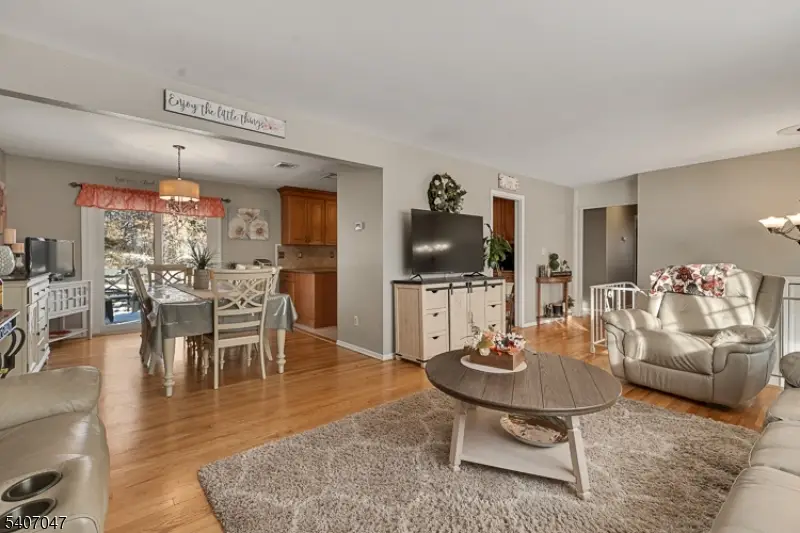 1 Via Vitale, Kenilworth, NJ 07033 - Image #2