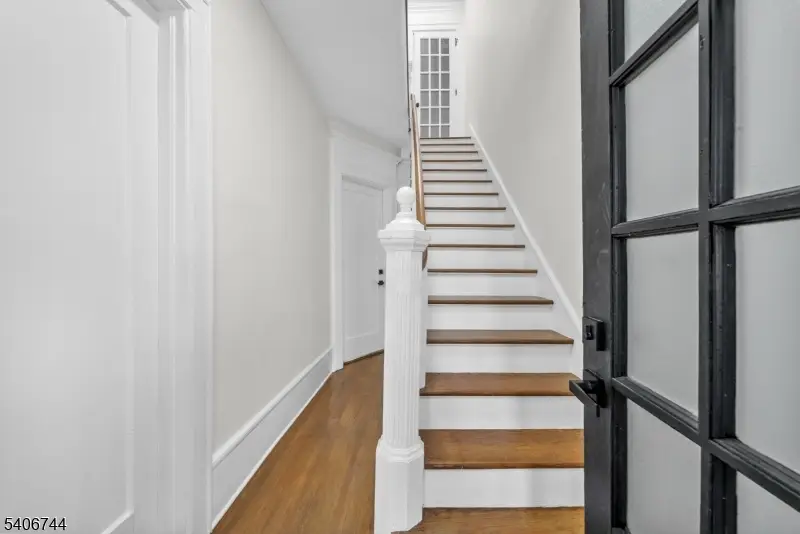 63 Highwood Ter, Weehawken, NJ 07086 - Image #3