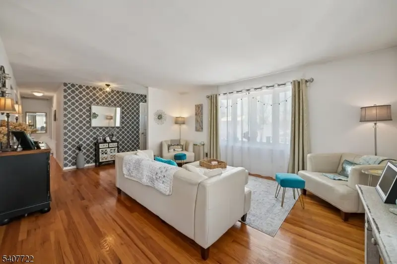 49 New York Ave, Lake Hopatcong, NJ 07849 - Image #2