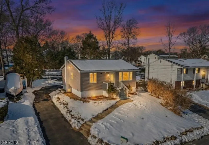 342 Dupont Ave, Hopatcong, NJ 07843 - Image #1