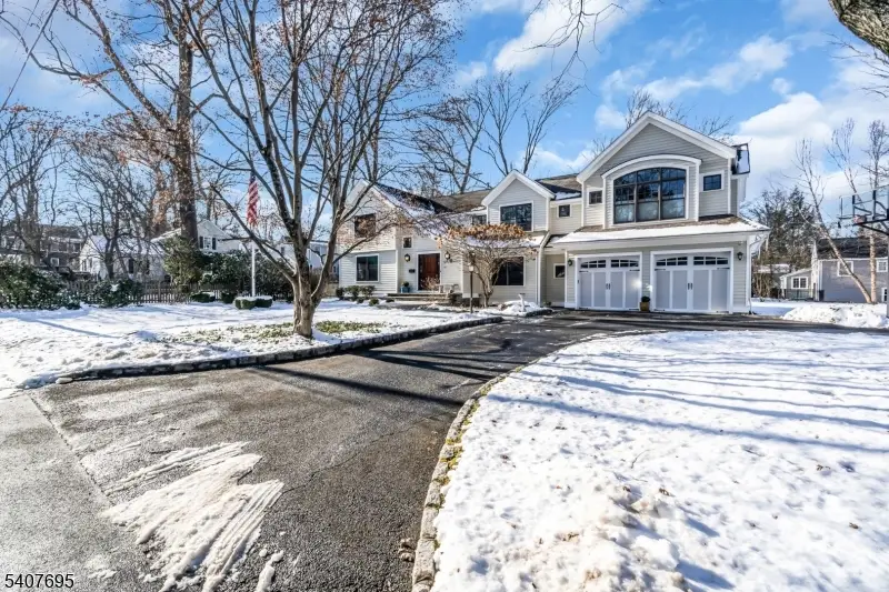 28 Falmouth Rd, Chatham Township, NJ 07928 - Image #3