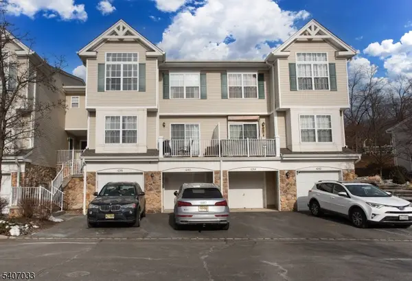 1058 Shadowlawn Dr, Green Brook Twp., NJ 08812