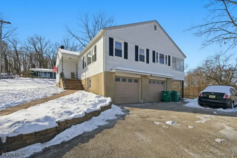 32 Willow St, Sussex, NJ 07461 - Image #2