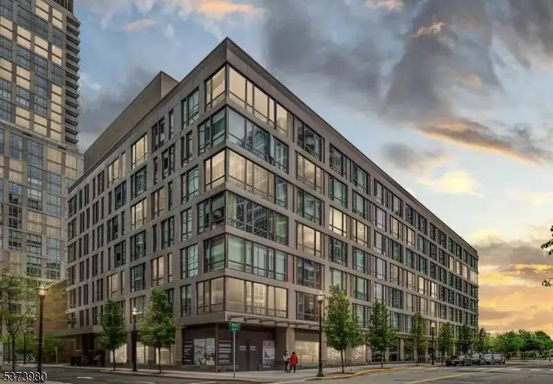 2 Shore Ln, Jersey City, NJ 07310 - Image #1