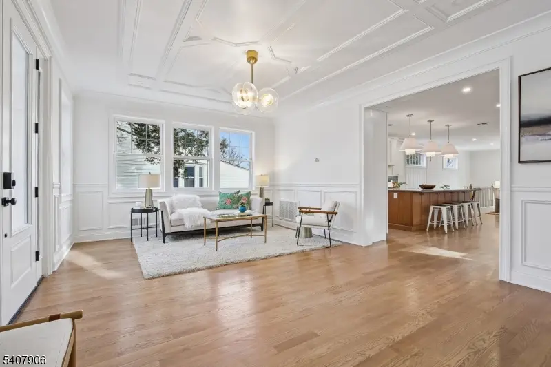 10 Burnet St, Maplewood, NJ 07040 - Image #2