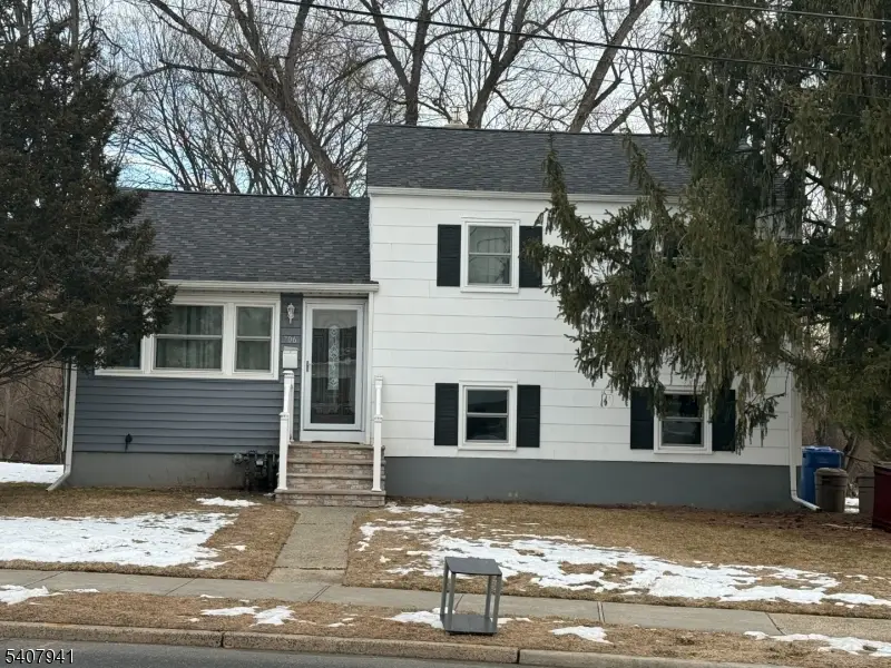 706 Cedarbrook Ave, South Plainfield, NJ 07080 - #1