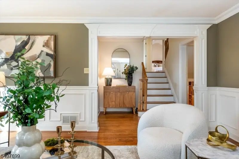 13 Blackstone Dr, Livingston, NJ 07039 - Image #2