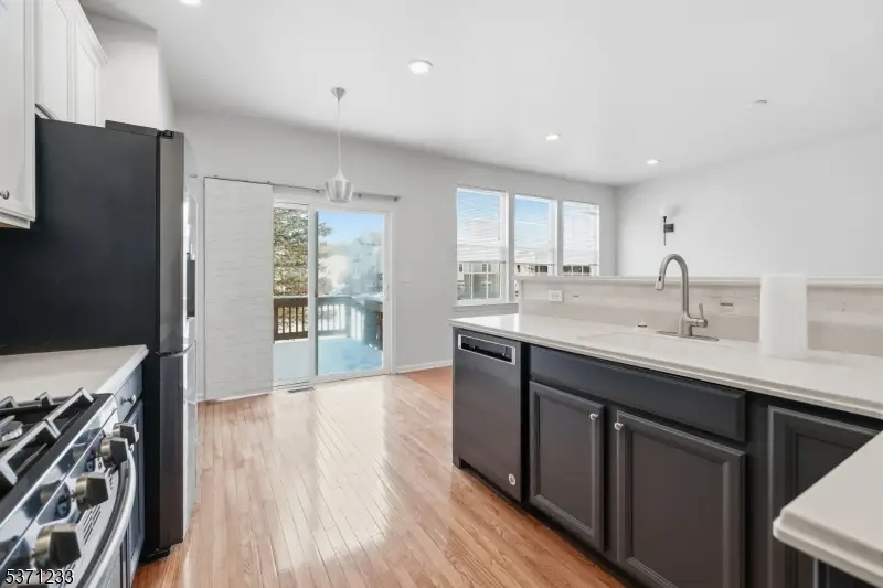 5 Indian Field Dr, Hardyston, NJ 07419 - Image #2