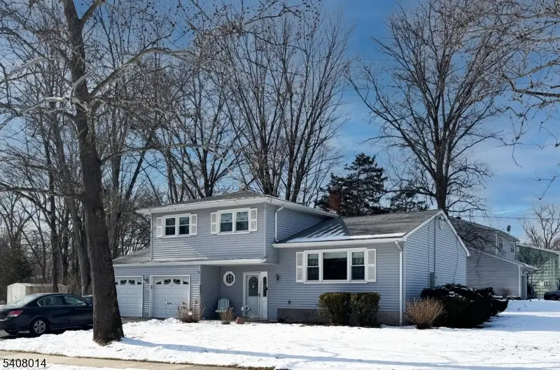 295 English Ct, Finderne, NJ 08807 - Image #3