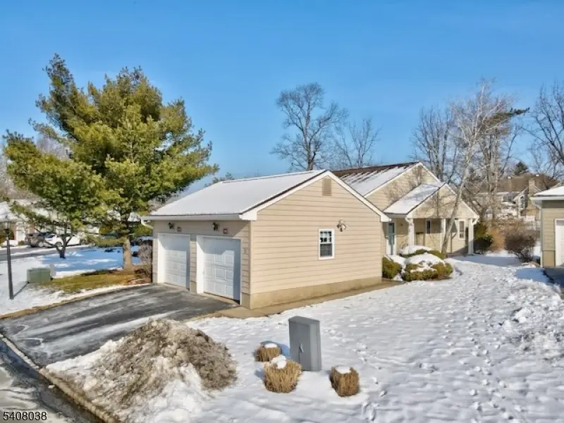 36 Brandywyne Dr, Florham Park, NJ 07932 - Image #1