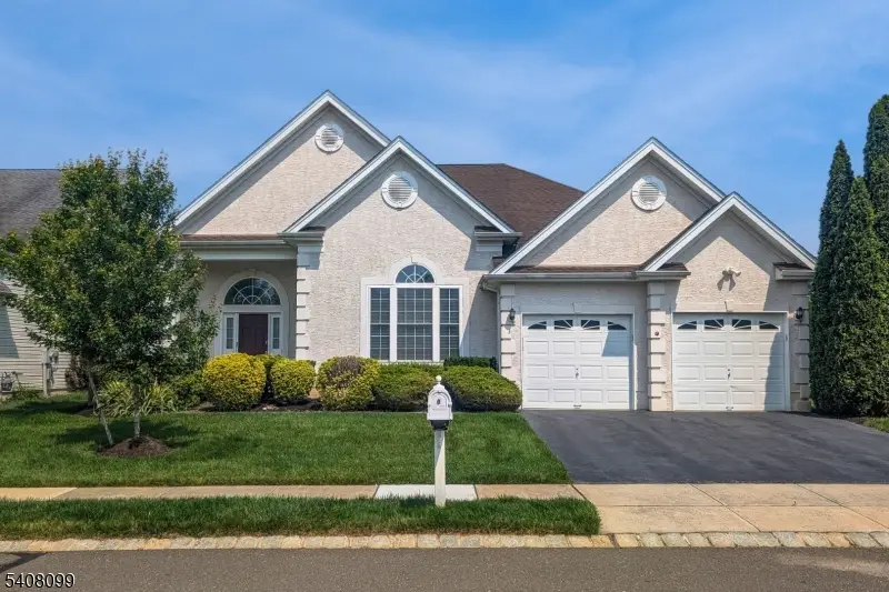 23 Crooked Stick Pl, Monroe Township, NJ 08831 - Image #3