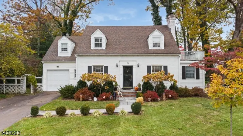 16 Meadowbrook Rd, Chatham, NJ 07928 - Image #1