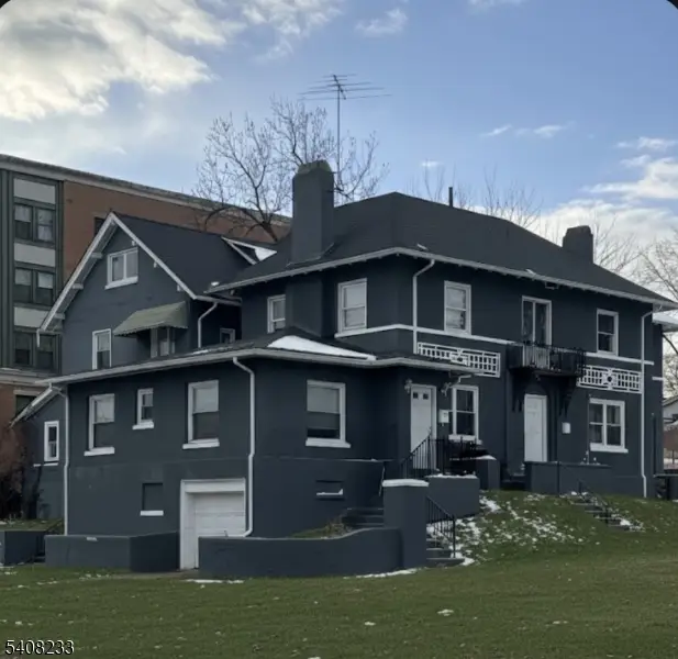 232 Ivy Ct, Orange, NJ 07050 - Image #1