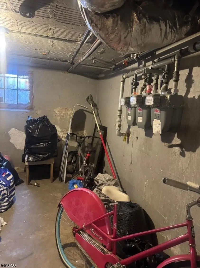 232 Ivy Ct, Orange, NJ 07050 - Image #3