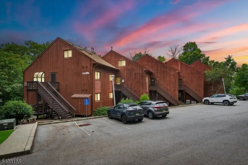 1 Purgatory Ct #3, Vernon Center, NJ 07462 - Image #1