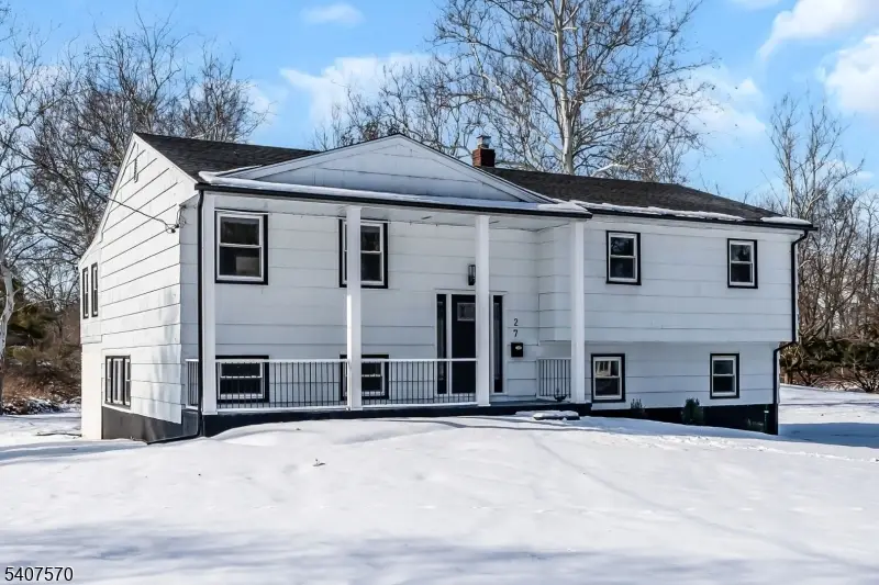 27 Marian Dr, Montgomery, NJ 08502 - Image #2