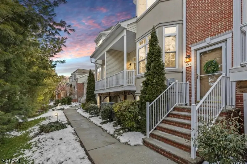 615 Maple Ct #615, Garwood, NJ 07027 - Image #1
