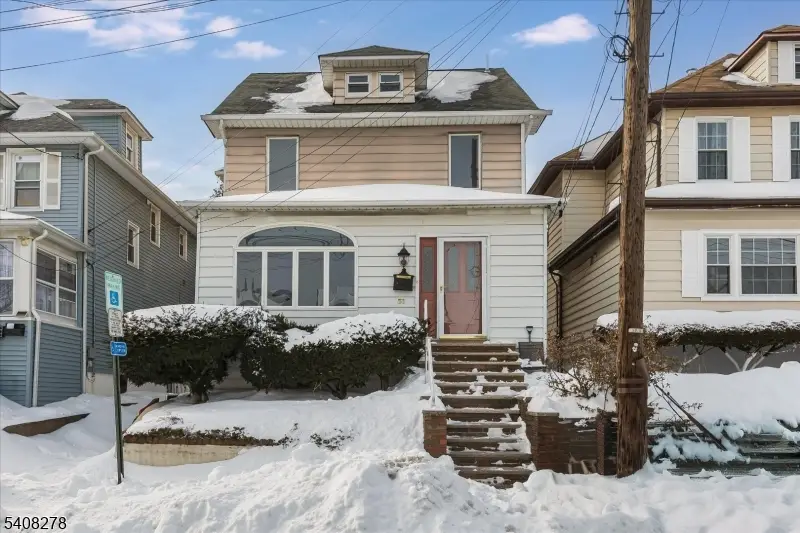 31 6th Ave, Clifton, NJ 07011 - #2