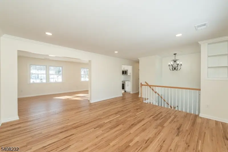 9 Dixon Pl, East Hanover, NJ 07936 - Image #3