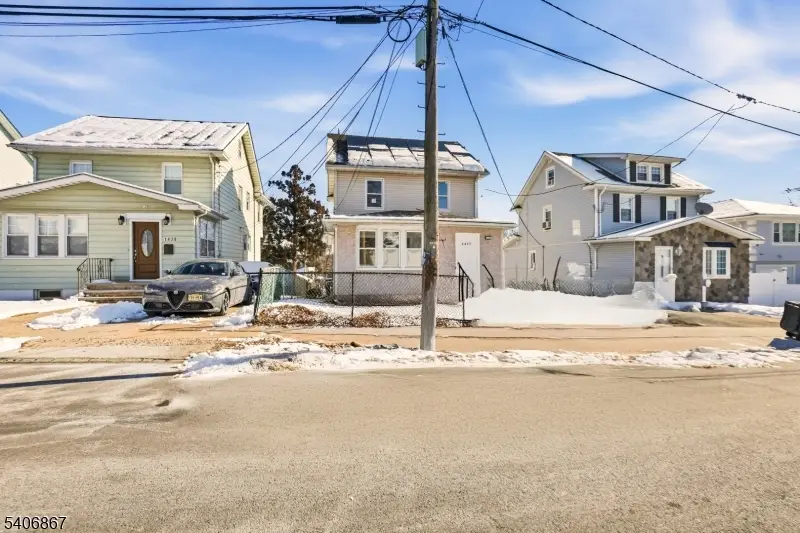 1437 Parkview Ter, Hillside, NJ 07205 - Image #1