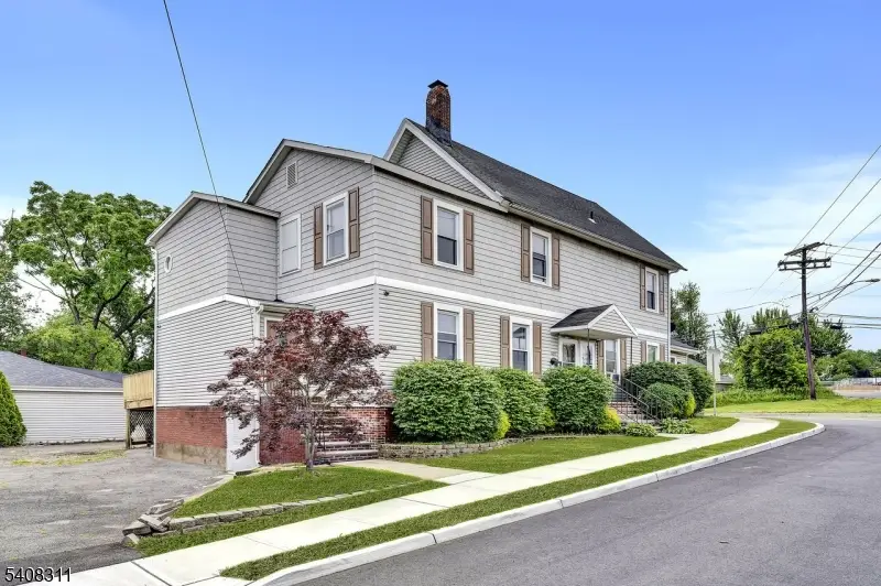 601 Ridgeway Ave, Sayreville, NJ 08879 - Image #3