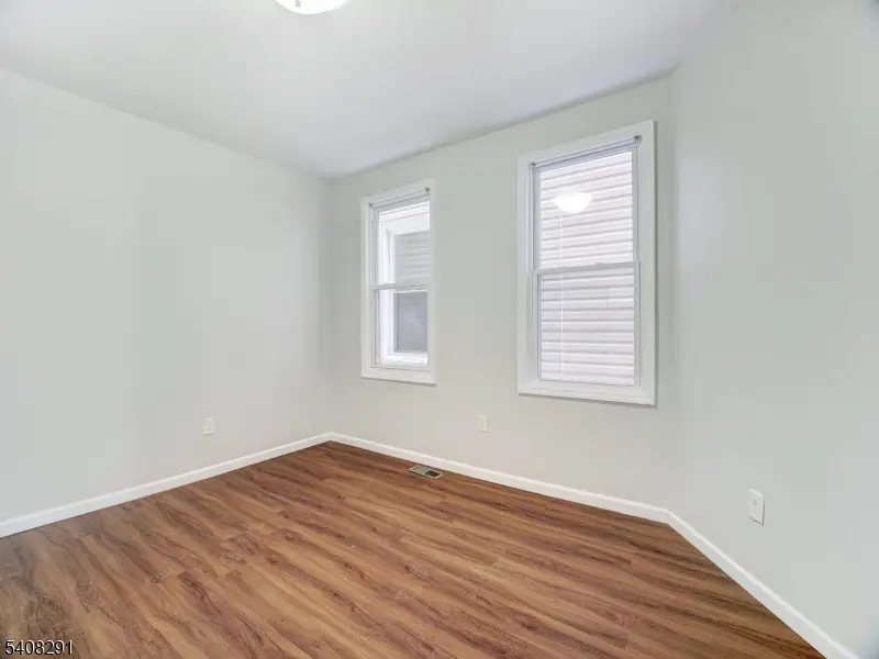 160 S 11th St, Newark, NJ 07107 - Image #3