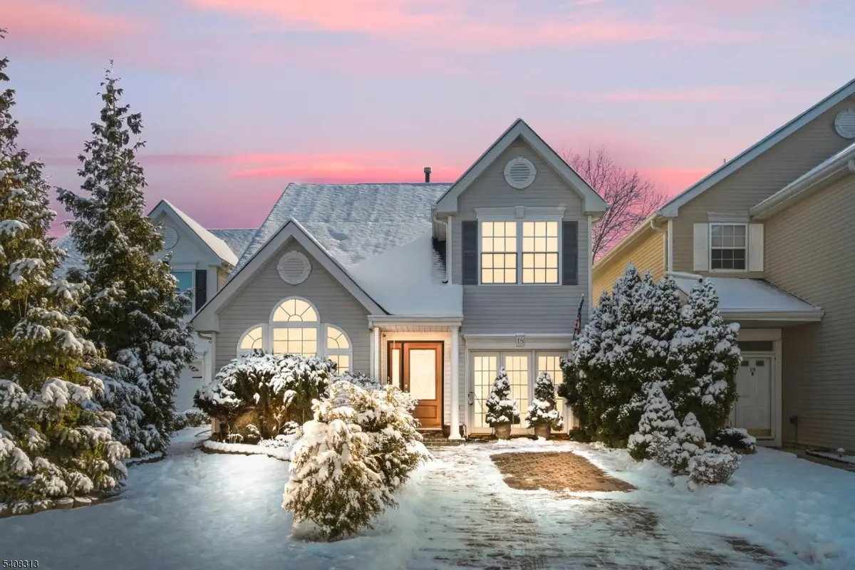18 Tall Oaks Ct, Old Bridge Township, NJ 08857 - Image #1