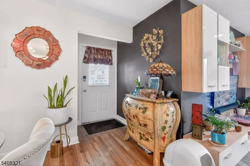 400 Daisy Ct, Jackson Township, NJ 08527 - Image #3