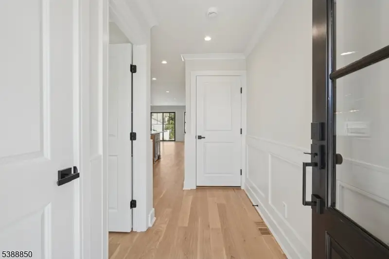 27 Willow St #A, Millburn, NJ 07041 - Image #3